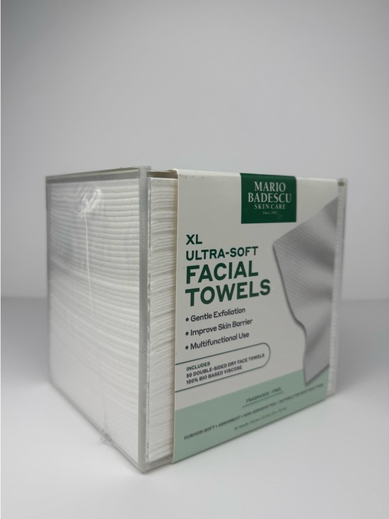 Mario Badescu Other - MARIO BADESCU 50pc Face Towels In Acrylic Box Set